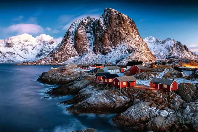 Hamnoy, Lofoten, Norway 3000 pc